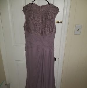 Formal/Special Occassion/ Bridesmaids Dress